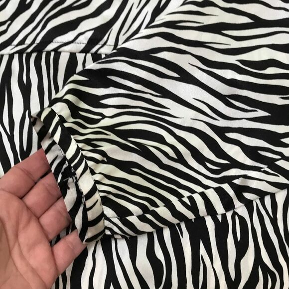 Rafaella size 14 silky black & white v-neck long sleeve blouse plus size top - Picture 5 of 6